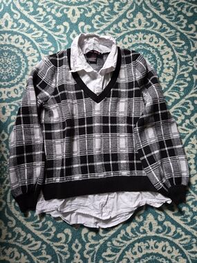 Plaid V-Neck Layered Pullover Sweatshirt Hoodie - Black & White
